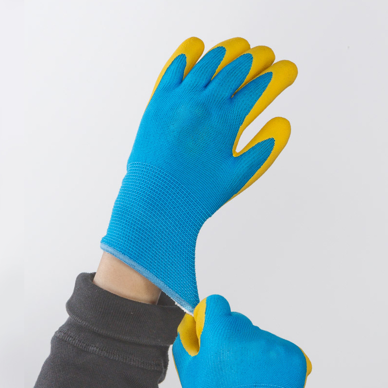 13g nylon liner, palm coated foam latex (1)